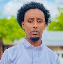 Raga Somaali Romantic Ma Aha Ha Iga Hadho. Wa Producer Kii Weynaa Axmed  Kaarshe Oo Xaaskiisa Xambaaray ....Ugaaz Aniga Ayaa Ku Bareejeeni Doono  Insha Allaah..!!