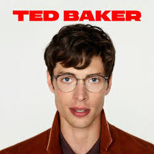 Our clients shined bright at the VMAs, dressing the biggest stars of the  night!