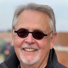 Gene Howard (@genehoward_art) • Instagram photos and videos