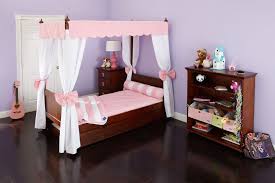 Whether you want to surround a king sized bed, california king, queen, full, twin, or even twin extra long bed, we have. Choose The Right Canopy Bedroom Sets That Will Make Your Bedroom Looks Beautiful Artmakehome