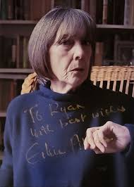 Tribute to dame actress