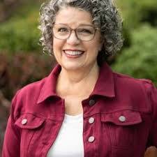 Tanya Vargas's Instagram, Twitter & Facebook