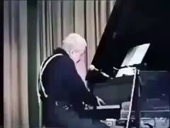 Image result for tbn:Ao0Usy--_pPGEM::www.mekshat.com/pix/upload/images49/mk42658_houssparrow.jpg