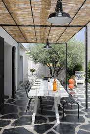 Noir Blanc A La Mode Honore Sunrise Hossegor Le Blog Idees Pergola Terrasse Maison Pergola Fer Forge