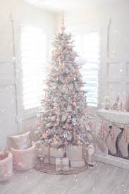Christmas wallpaper iphone cute holiday wallpaper winter wallpaper christmas aesthetic. Cool Lockscreen Cute Aesthetic Christmas Wallpaper Pictures