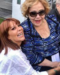 Alejandra guzmán comparte foto al natural mostrando su canas y le llueven halagos. We Have Silvia Pinal For A Long Time 039 Alejandra Guzman Latest Breaking News