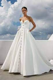 Kein wunder, denn sie sind einfach praktisch! 32 Brautkleider Mit Taschen Ideen In 2021 Kleider Kleid Hochzeit Ausgestellte Rocke
