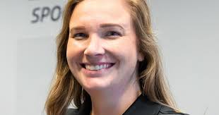 Meet Lindsay Strong, local clinic director and Dallas sports fan