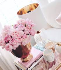 Coffee table book arrangement purple pink amp orange books decor. 59 Best Coffee Table Decor Ideas 2021 Guide