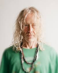 ✨ Artist Spotlight: Alan Sparhawk ✨ ⚪ From: Duluth, Minnesota ⚪ Best known  as: Co-founder, guitarist, and vocalist of the band Low ⚪ Sounds:  Distortion, ambient drone, emotionally raw, stripped-back folk ⚪