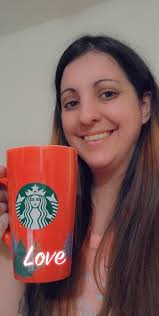 What's the difference between 12 cups and 4 cups?