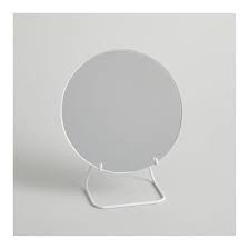 Miroir Rond Sur Pied En Metal Blanc Couleur Unique Monoprix Maison Monoprix Fr Monoprix Maison Metal Blanc Blanc Couleur