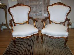 Chairs Set Of Vintage Louis Xiv Style Arm Chairs French Style European Chairs Shabby Chic Chairs Great Pair Of Parlor Chairs In 2020 Shabby Chic Chairs French Style Chairs Chic Chair