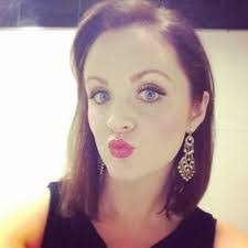 Naomi Bond's Instagram, Twitter & Facebook