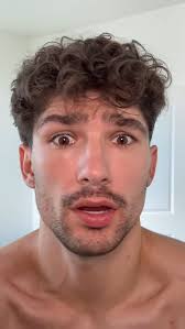 Francis Ellis • 150+ reels