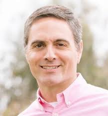 Keri Ackerman's Instagram, Twitter & Facebook