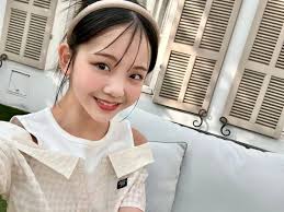 Announcement Regarding the Graduation of BEYOOOOONDS' Rika Shimakura Thank  you for always supporting Hello! Project and BEYOOOOONDS. Rika Shimakura of  BEYOOOOONDS has decided to graduate from both BEYOOOOONDS and Hello!  Project after