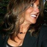 Suzanne Gale (suzy_1965)