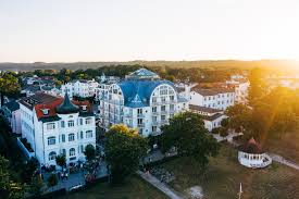 Clean, minutes away from the beach, well equipped, spacious and very nice staff! Binz Auf Rugen Das Hotel Am Meer Reisen Exclusiv