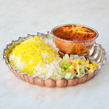 Ketoprak consists of sliced fried tofu, steamed rice cake (lontong or ketupat), sliced cabbage and cucumber, bihun (thin rice vermicelli), bean sprouts, served in peanut sauce, topped with krupuk and fried shallots.the fried tofu can be considered as the centerpiece of the dish, since it is freshly fried directly after customer placed their order, to ensure its freshness and hotness. Bahar Hamburg 100 Halal Persisch Afghanisch Lieferando De