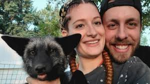 Sanders has head for 'Hats'