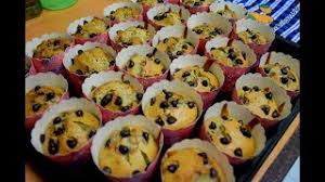 Resep muffin coklat super moist dan nyoklat abisss ala breadtalk. Cara Membuat Muffin Pisang Coklat Panjang Yang Enak Dan Lezat Youtube