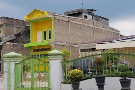 Atap rumah walet yang bagus sebaiknya terbuat dari genteng untuk menjaga suhu ruangan dan kelembapan ruangan pada siang hari atau malam hari. Walet Tak Mau Nginap Di Ruang Atas Dunia Walet