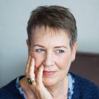 Miriam Wilde's Instagram, Twitter & Facebook