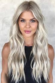 Honey blonde a honey blonde is slightly richer and deeper than a golden blonde, it almost has a slight violet tone to neutralise some of the yellow but keep the warmth, in other words its a beautiful gorgeous brown hairstyles with blonde highlights. 100 Platinum Blonde Hair Shades And Highlights For 2020 Lovehairstyles
