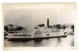 Steamboats - HUDSON RIVER MARITIME MUSEUM