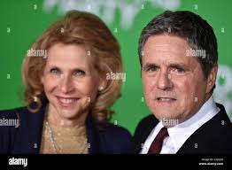 Shari hi-res stock photography and images