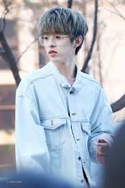 Jae show us day6 merch disclaimer: Many Many Do Not Edit Jae Jae Day6 Kencan Orang
