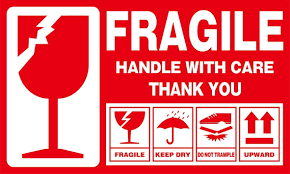 Check spelling or type a new query. Warnetiketten Aufkleber Fragile Leuchtrot Umzugs Etiketten Vorsicht Zerbrechlich Glas Bruchgefahr Paketaufkleber Handle With Care Versandetiketten Selbstklebend Vorsicht Glas 300pc 15 X 9 Cm Amazon De Burobedarf Schreibwaren