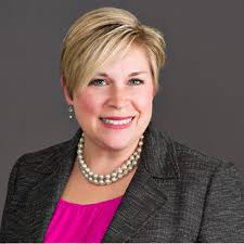 Betsy Mccormick's Instagram, Twitter & Facebook