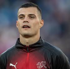 This picture shows you granit xhaka wears clutchfit 2.0. Granit Xhaka Wallpapers For Android Apk Download