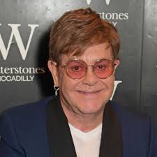 Последние твиты от elton john (@eltonofficial). How Elton John And David Furnish Celebrate Christmas