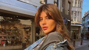 Ich finde, das beeinträchtigt auch das sexleben, wenn du blond wäre für romina wahrscheinlich das geringere übel gewesen. Ycdotbfosq1x1m