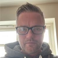 Sean Burch's Instagram, Twitter & Facebook