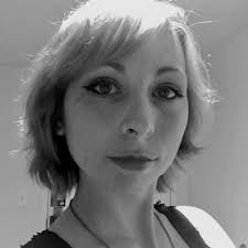 Molly Putnam (@ShhMollyknows)