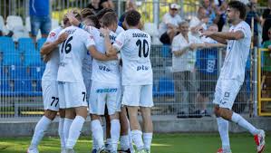 Hutnik Kraków – Warta Poznań [NA ŻYWO]. Oglądaj mecz Betclic 2 Ligi