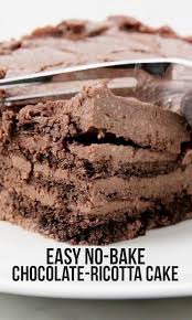 Easy No Bake Chocolate Ricotta Cake Combine 2 Parts Melted Semi Sweet Chocolate With 3 Parts Ricotta Cheese Layer Wi Dessert Recipes Food Delicious Desserts
