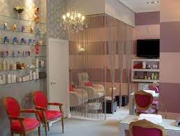 pin by deniz sumeli on decoracion negocio salon interior design salon furniture beauty room