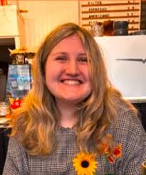 Hi, I'm Amy! I'm based in Edinburgh (EH7) and passionate about helping  children grow through play, creativity, and care. I've worked in nurseries,  primary schools, and as an Early Years Practitioner here