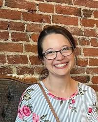 Heidi Yoder Portraiture is a talented artist specializing in pencil  drawings and creating macrame wall hanging and dried flower items!  #ohiomarket #shoplocal #sugarcreekohio