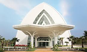 Rombongan pertama jemaah haji menerusi penerbangan malaysia, mas, tiba di kuala terengganu pukul 3 petang ahad. Hospitality Tabung Haji