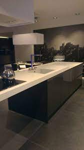 au four keuken stratus grijs met solid surface blad keuken keukens stratus