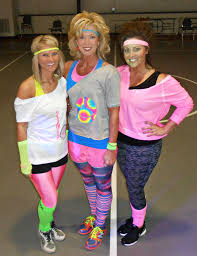 Epingle Par Kelli Henderson Sur Health And Fitness Tenues Fete Annees 80 Costumes Des Annees 80 Costumes Soiree Des Annees 80