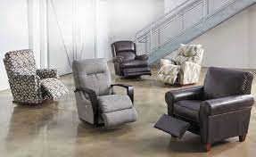 Even the recliner's arms are well cushioned and made to be convenient for users of all ages and sizes. Recliners La Z Boy