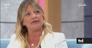 «Se há pessoas que não conseguem comprar próteses, por que não fazer  próteses com o próprio cabelo?»