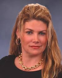 Lisa Stetson's Instagram, Twitter & Facebook